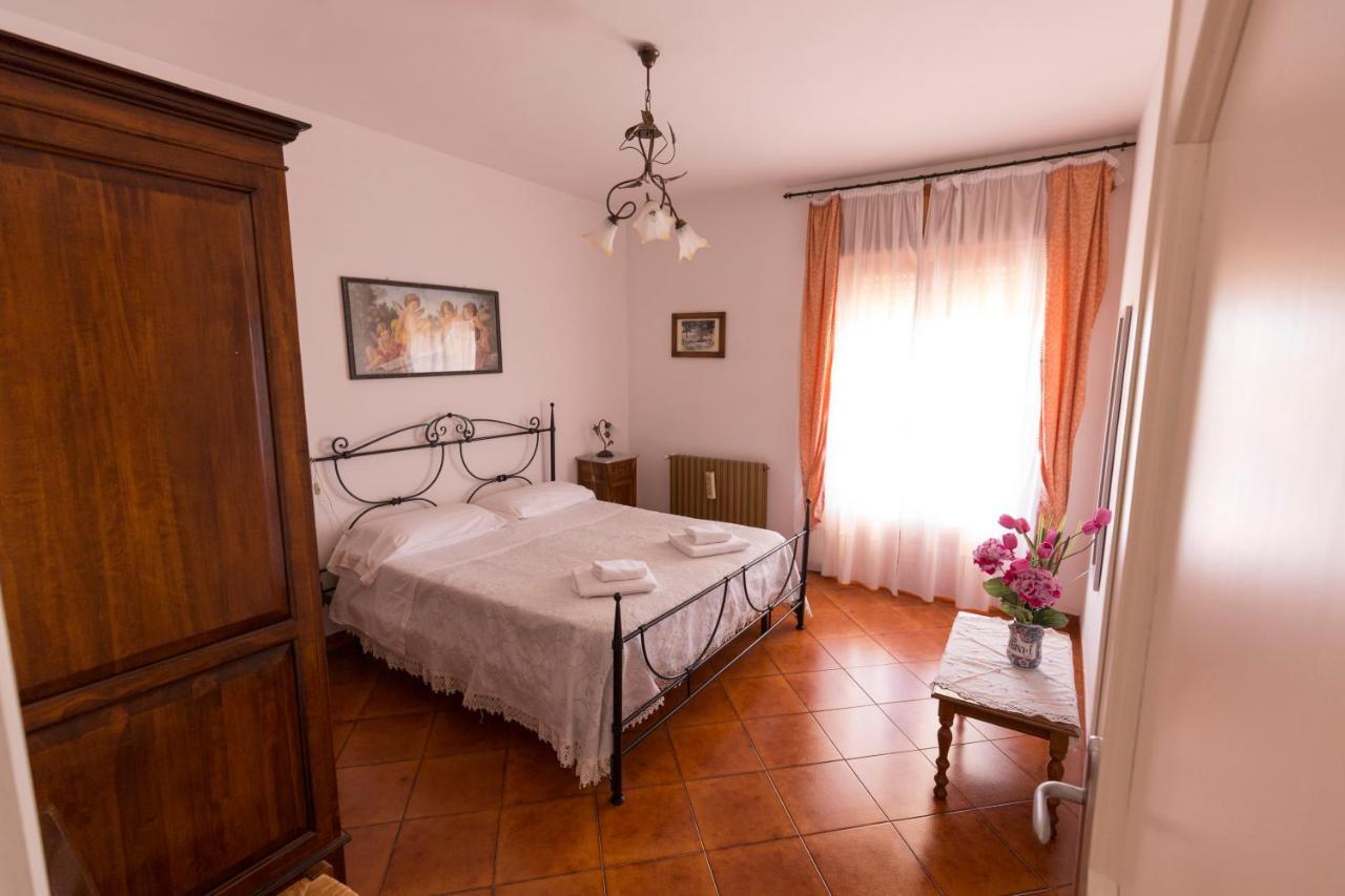 Agriturismo Casale Del Contadino บอลเซนา ภายนอก รูปภาพ