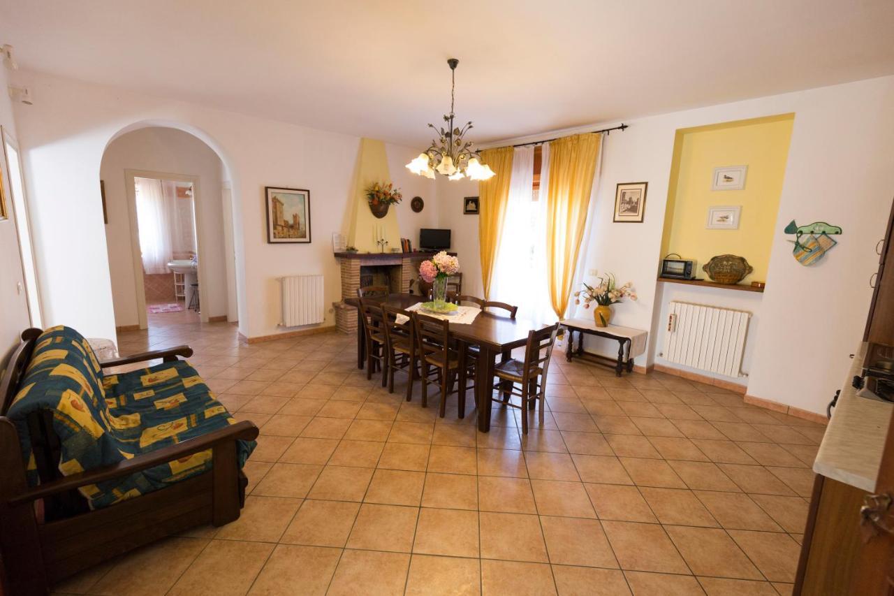 Agriturismo Casale Del Contadino บอลเซนา ภายนอก รูปภาพ